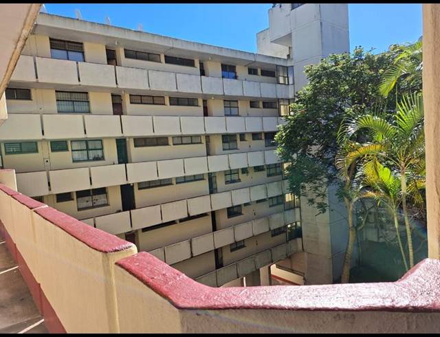 2 BEDROOM APARTMENT FOR SALE IN PARADISE VALLEY
